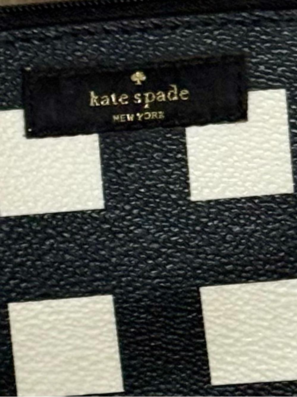 KATE SPADE COSMETIC POUCH - Picture 2 of 8